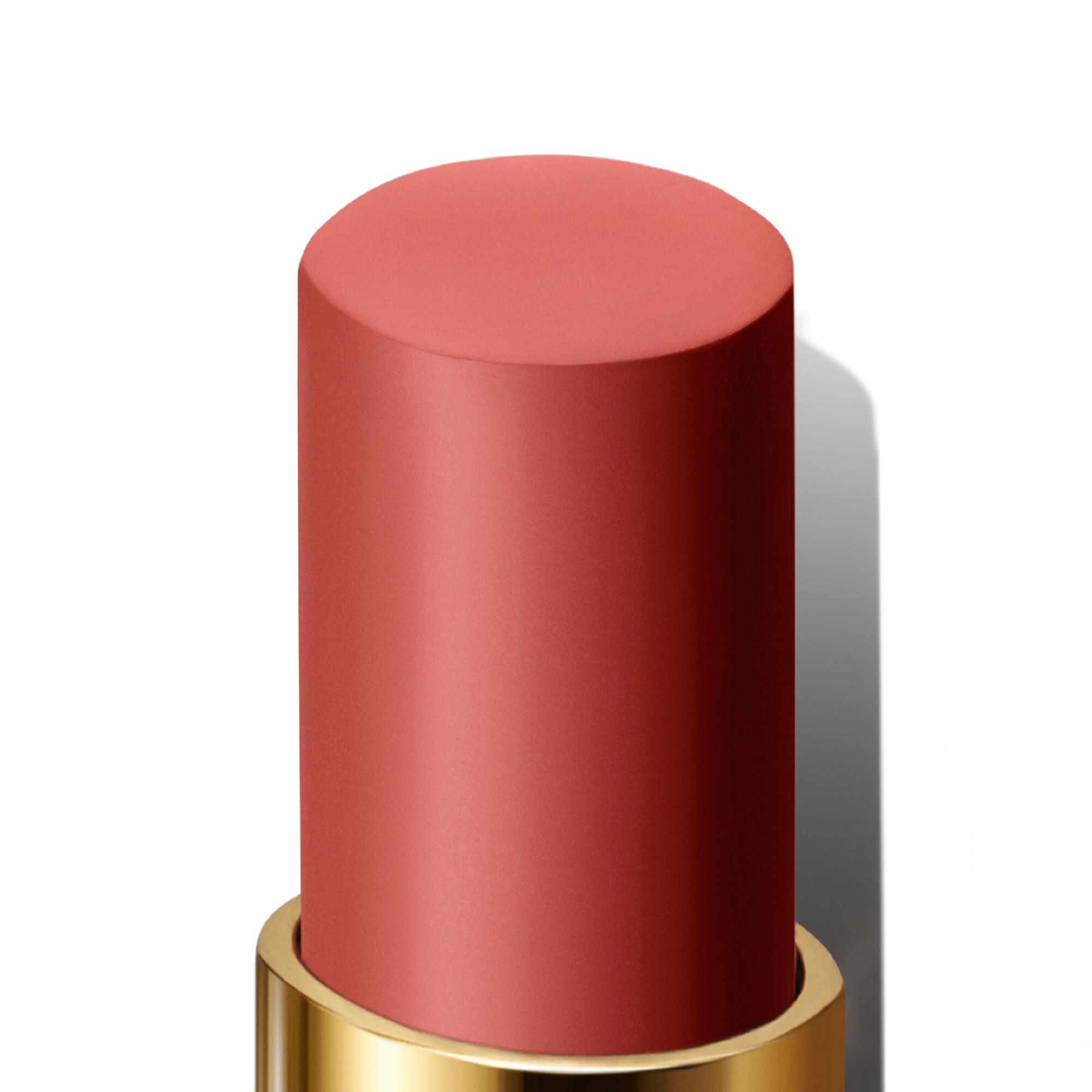 ULTRA SHINE LIP COLOR (LABIAL EN BARRA)